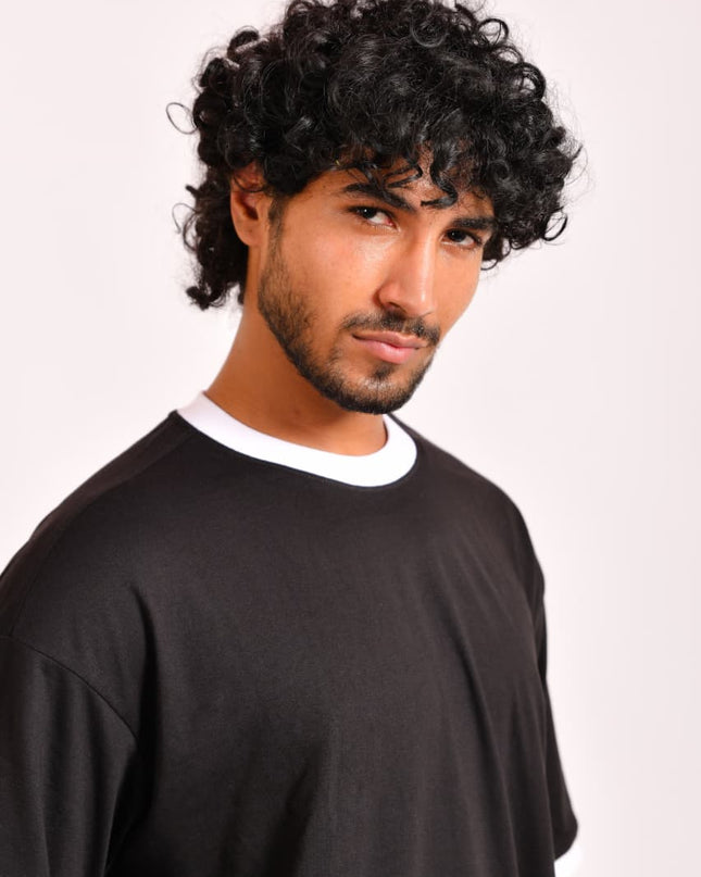 ROUND NECK OVERSIZED TEE