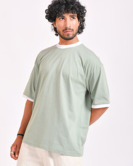 ROUND NECK OVERSIZED TEE